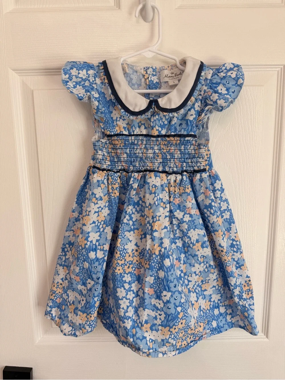 Vtg Girls Marie-Nicole blue floral smocked dress Size L (5T) White Collar Short